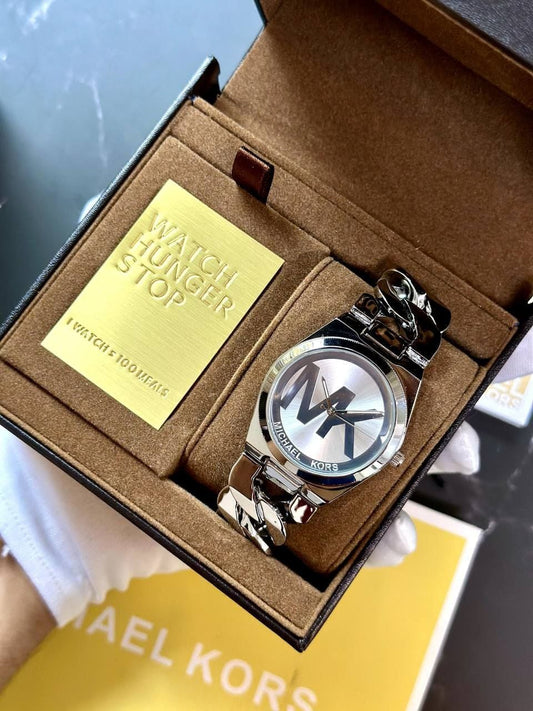 Hublot Classic Fusion Quartz – Rose Gold Case with Black Leather Strap